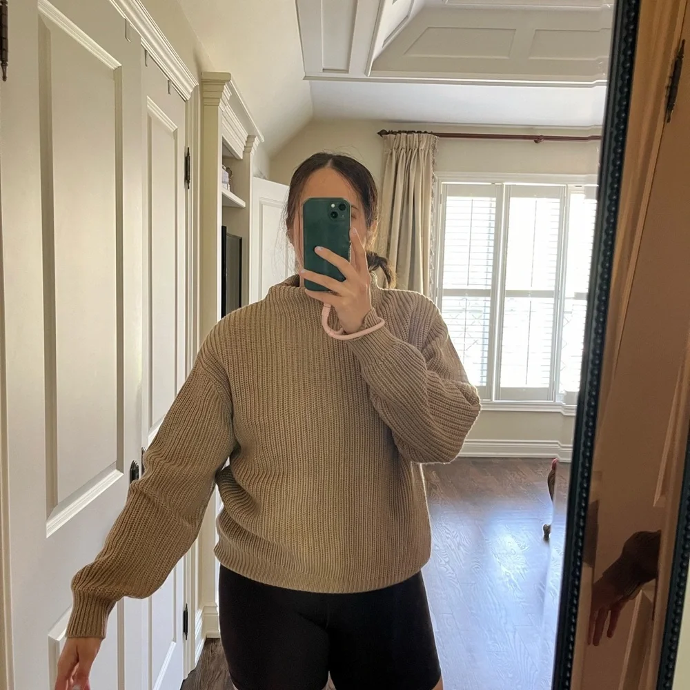 Wilfred Montpellier Relaxed Turtleneck Sweater in Camel (Size M) - Picture 2 of 10